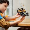 LEGO Technic NEOM McLaren Formula E Yarış Arabası 42169 - Görsel 9