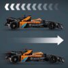 LEGO Technic NEOM McLaren Formula E Yarış Arabası 42169 - Görsel 11